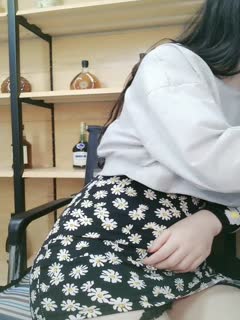 极品骨感艺术院校超级小美女被干爹在豪宅爆插